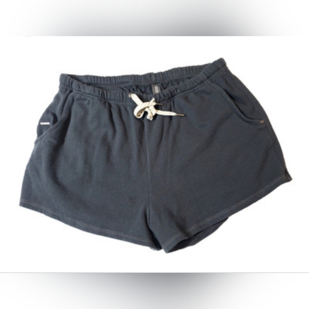 Vuori Gray 100% Organic Cotton Shorts L Large